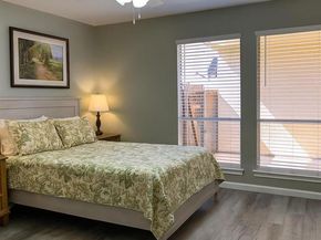 12830  Midway Road  1129, Dallas Texas 75244