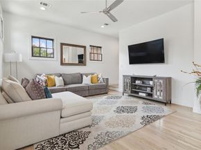 5065  Gaston Avenue  101, Dallas Texas 75214