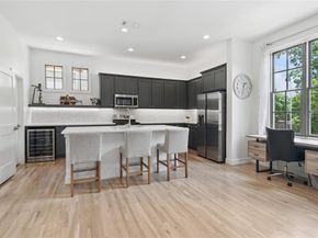 5065  Gaston Avenue  101, Dallas Texas 75214