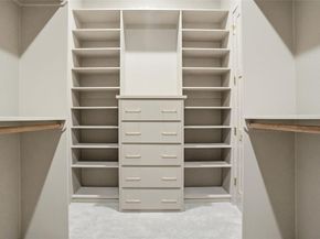 1012 N Oak Street , Roanoke Texas 76262