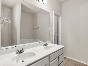 4244  Leeds Drive , Fort Worth Texas 76036