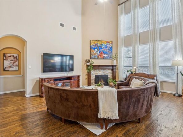 112  Chatfield Drive , Rockwall Texas 75087