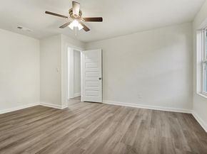 1265 E Maddox Avenue , Fort Worth Texas 76104