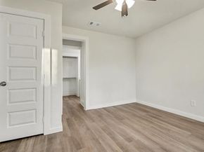 1265 E Maddox Avenue , Fort Worth Texas 76104