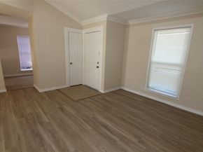 9830  BLUFFCREEK Drive , Dallas Texas 75227