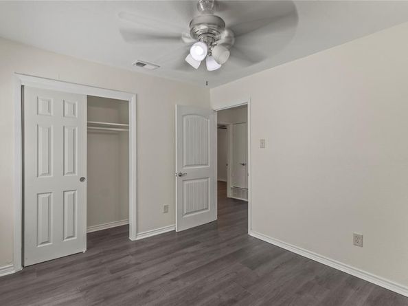 7904  Silverdale Drive , Dallas Texas 75232