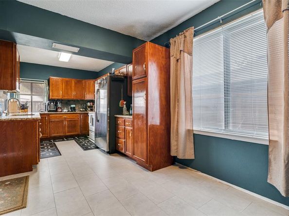 1365  Forestglen Drive , Lewisville Texas 75067