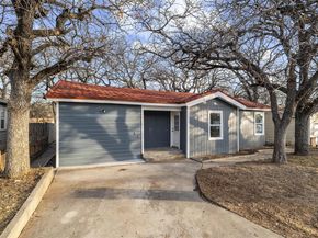 3825  Childress Street , Fort Worth Texas 76119