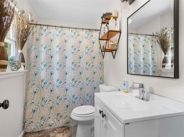 634  Midvale Drive , Dallas Texas 75232