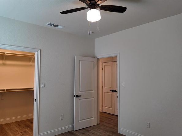 5407  Terry Street , Dallas Texas 75223