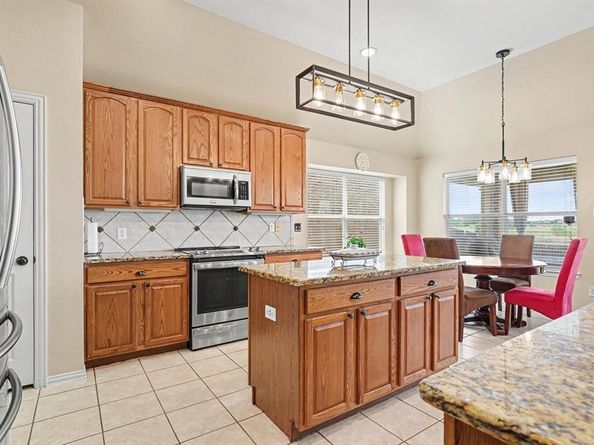 4509  Mallow Oak Drive , Fort Worth Texas 76123