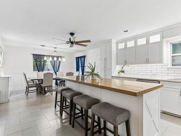 7230  Edgerton Drive , Dallas Texas 75231