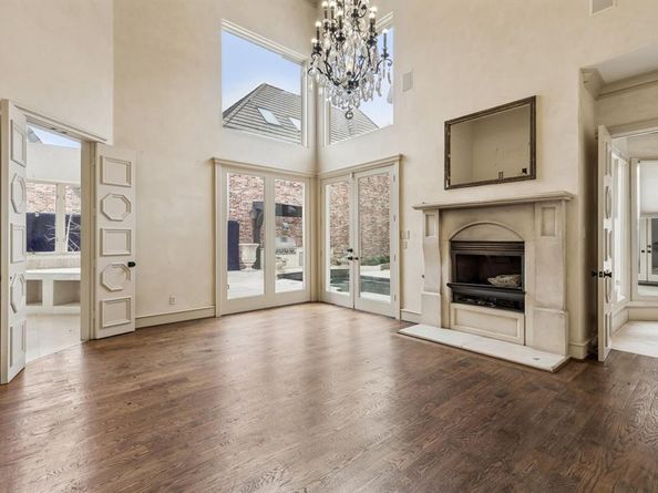 6917  Forest Glen Drive , Dallas Texas 75230