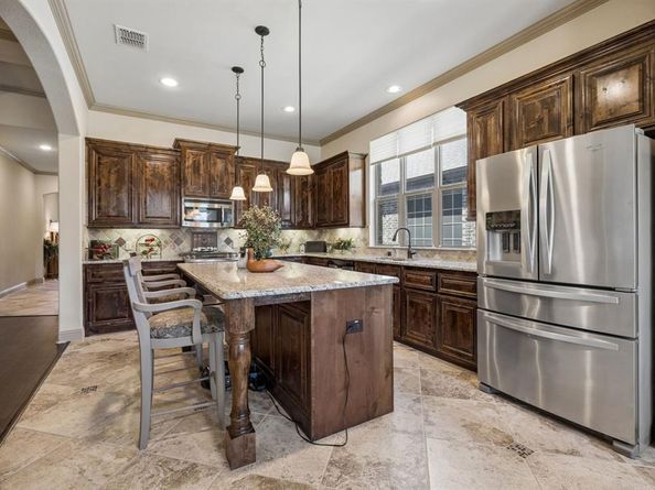 586  Bordeaux Drive , Rockwall Texas 75087