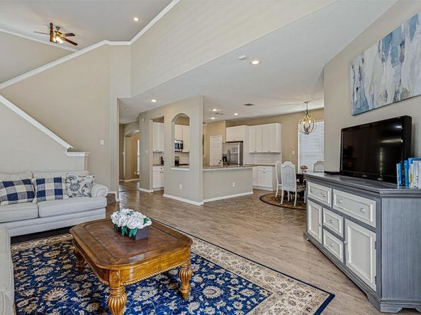 10216  Franklin Drive , Providence Village Texas 76227