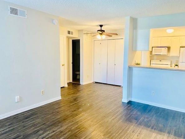 7621  Mccallum Boulevard  108, Dallas Texas 75252