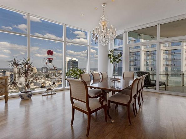 1918  Olive Street  2802, Dallas Texas 75201