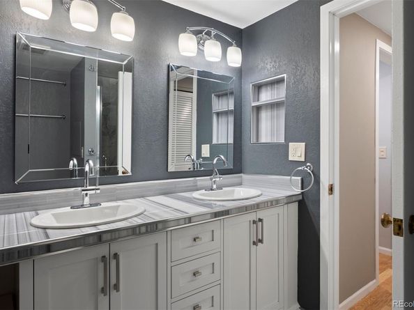 800 N Pearl Street 206, Denver CO 80203