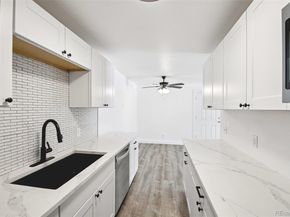 16259 W 10th Avenue E3, Golden CO 80401