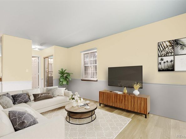 2063 S Worchester Way, Aurora CO 80014