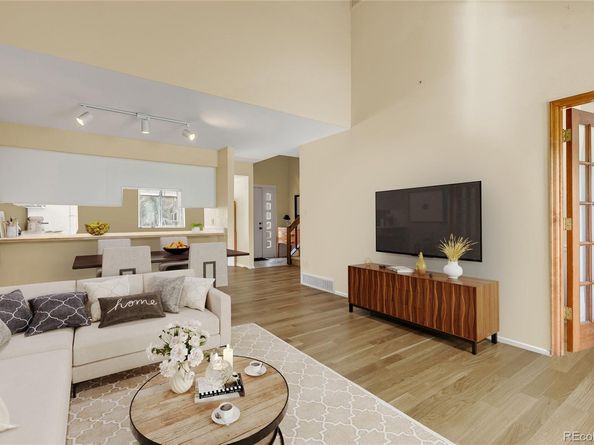 2063 S Worchester Way, Aurora CO 80014