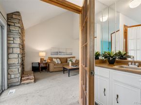2063 S Worchester Way, Aurora CO 80014