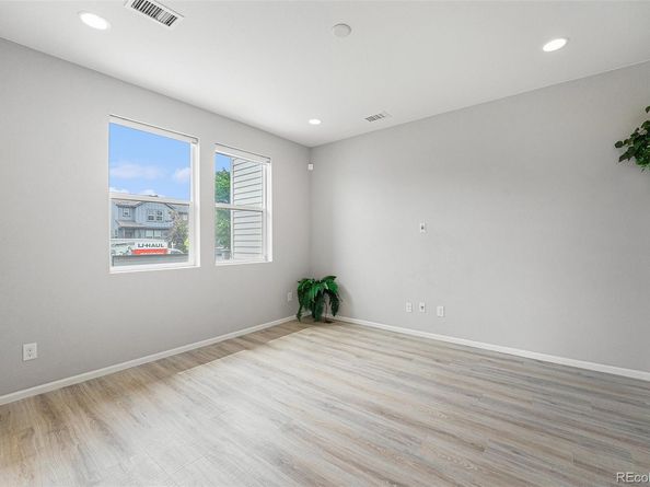 4760 Kittredge Street, Denver CO 80239