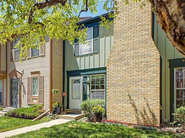 1685 S Blackhawk Way B, Aurora CO 80012