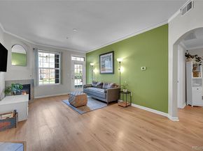 5756 N Genoa Way 12105, Aurora CO 80019