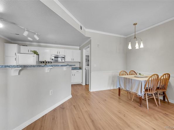 5756 N Genoa Way 12105, Aurora CO 80019