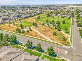 5756 N Genoa Way 12105, Aurora CO 80019