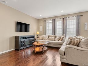 2043 S Cathay Way, Aurora CO 80013