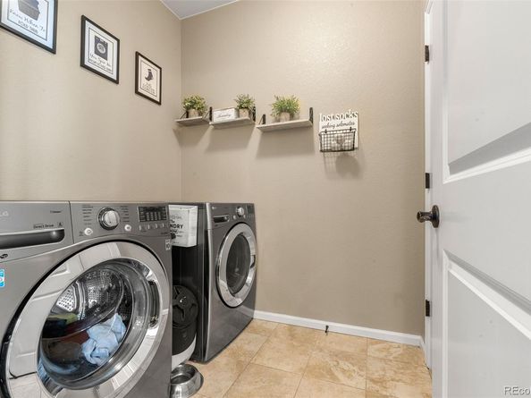 2043 S Cathay Way, Aurora CO 80013
