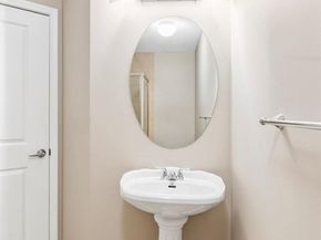 975 N Lincoln Street 4A, Denver CO 80203