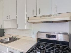 85 N Grant Street 22, Denver CO 80203