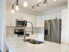 Undisclosed Address #9769911, Englewood CO 80112