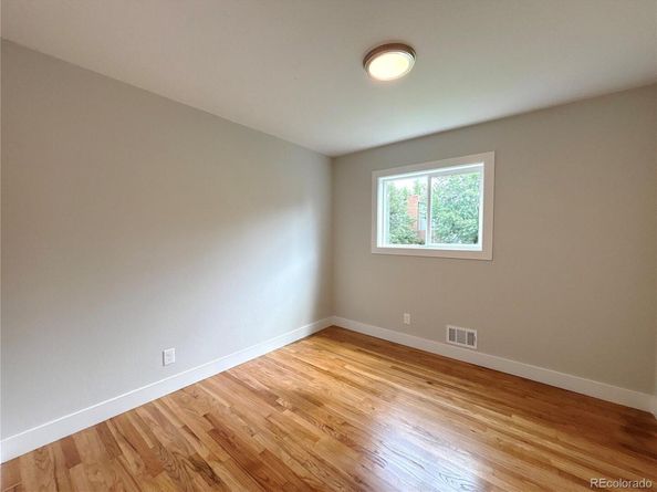 7011 S Washington Street, Centennial CO 80122