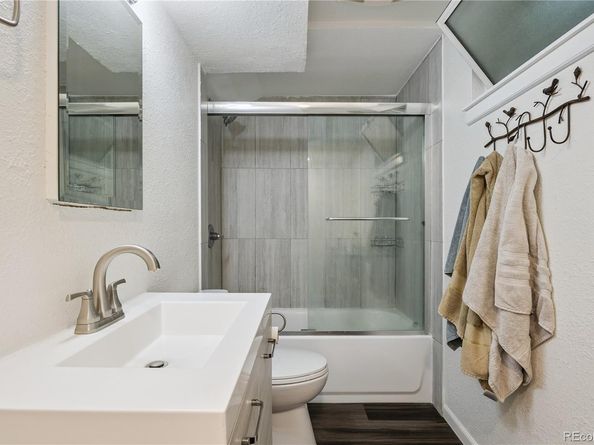 5321 S Nelson Street, Littleton CO 80127