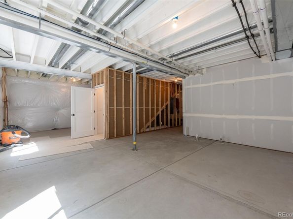 13873 Muirfield Circle, Broomfield CO 80023