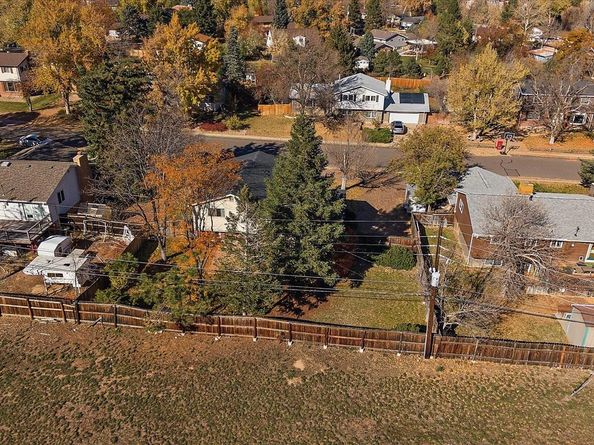 2200 E Noble Place, Centennial CO 80121