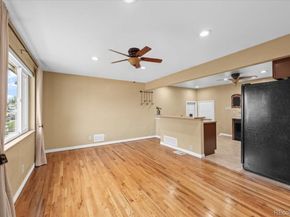 2069 E 116th Avenue, Northglenn CO 80233