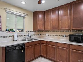 2069 E 116th Avenue, Northglenn CO 80233