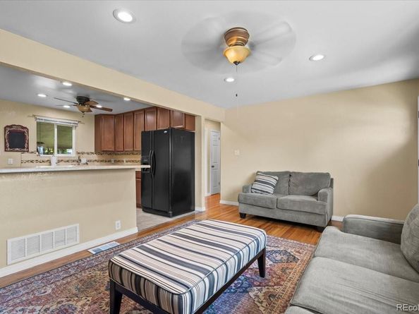 2069 E 116th Avenue, Northglenn CO 80233