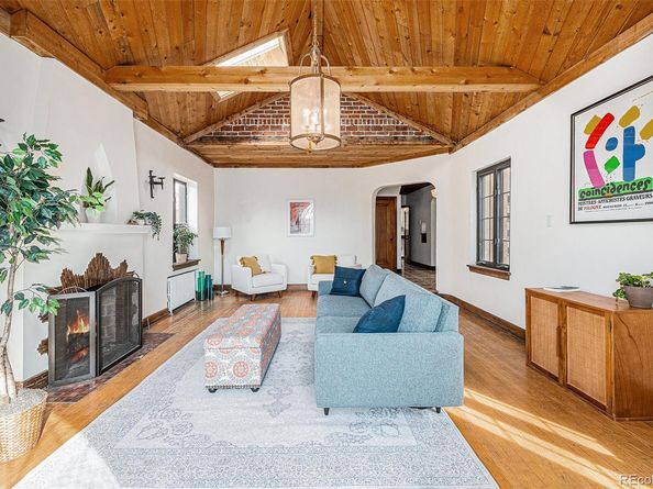 Undisclosed Address #6358848, Denver CO 80207