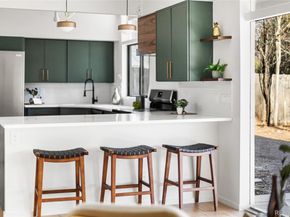 1812 S Ivanhoe Street, Denver CO 80224