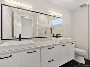 6954 S Espana Way, Centennial CO 80016