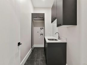 6954 S Espana Way, Centennial CO 80016