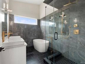 6954 S Espana Way, Centennial CO 80016