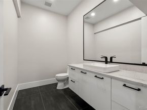 6954 S Espana Way, Centennial CO 80016