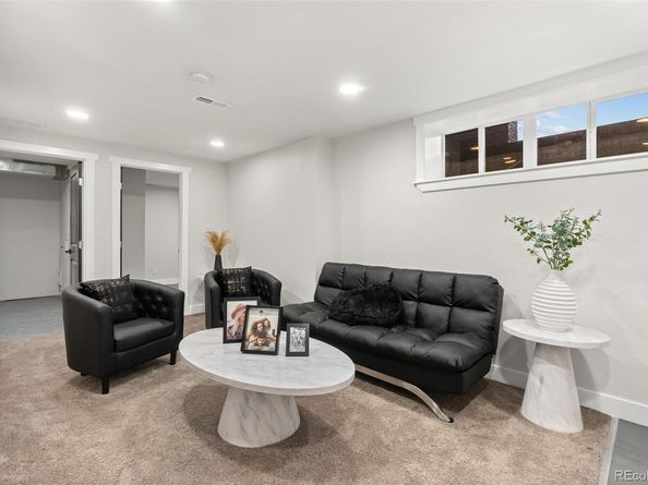 2655 Monaco Parkway, Denver CO 80207